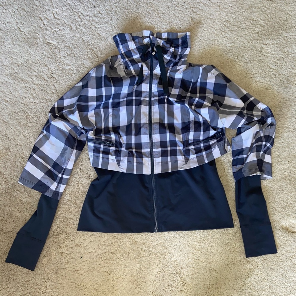 LuluLemon Seek the Peak Plaid Rain Jacket RARE